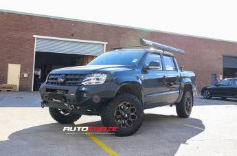 VOLKSWAGEN AMAROK REPLAY GLOSS BLACK MACHINED DARK TINT